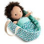 Baby Ari in reiswiegje