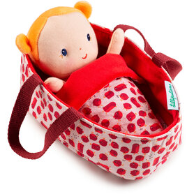 Baby Agathe in reiswiegje