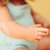 Europees babymeisje met Vitiligo en lange blonde haren (38 cm)
